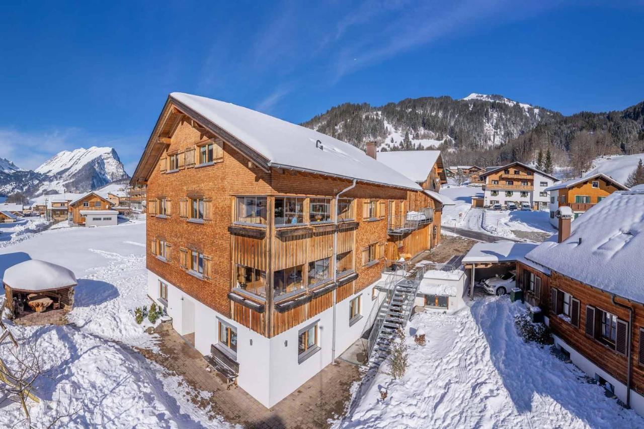 Forsthaus Schoppernau Hotel Exterior foto