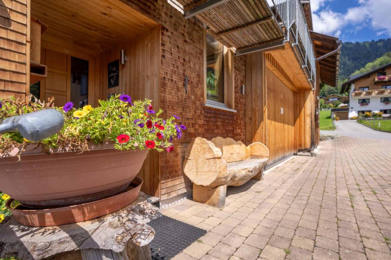 Forsthaus Schoppernau Hotel Exterior foto